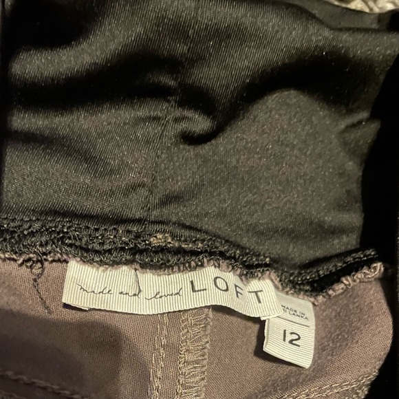 LOFT Maternity Full Panel Pants - Picture 6 of 6